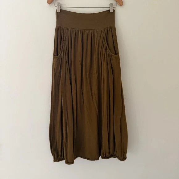 Garnet Hill Favorite Maxi Knit Skirt Sandalwood Brown Pockets Size Medium Petite - Picture 2 of 10